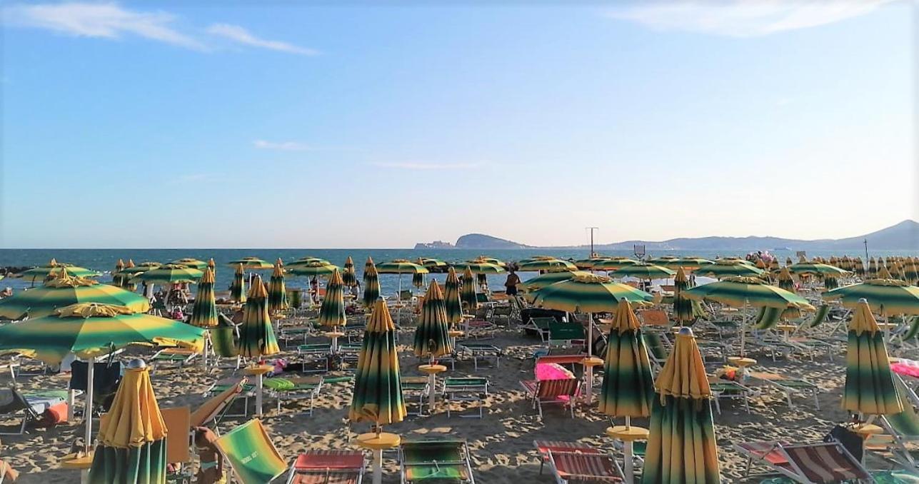 Guesthouse Holiday Formia Beach Dış mekan fotoğraf