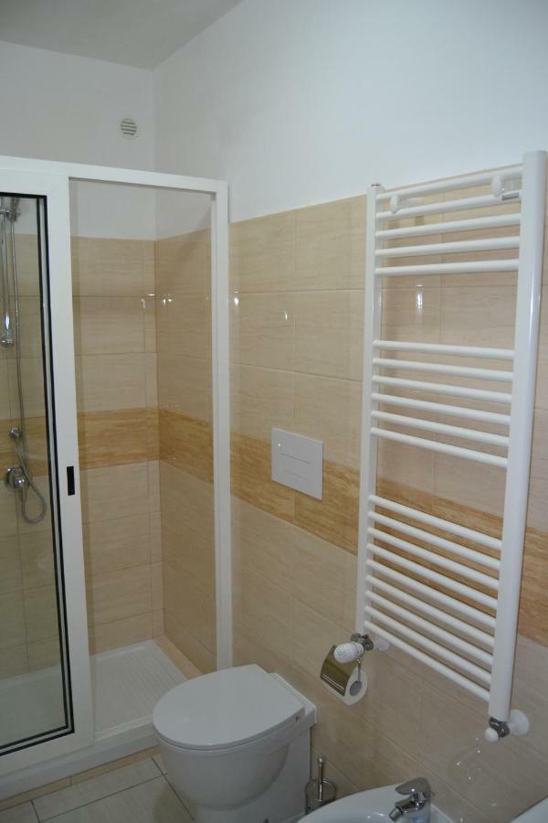 Guesthouse Holiday Formia Beach Dış mekan fotoğraf