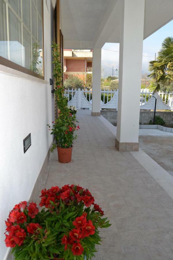 Guesthouse Holiday Formia Beach Dış mekan fotoğraf