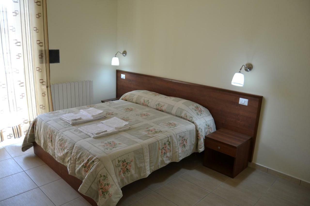 Guesthouse Holiday Formia Beach Dış mekan fotoğraf