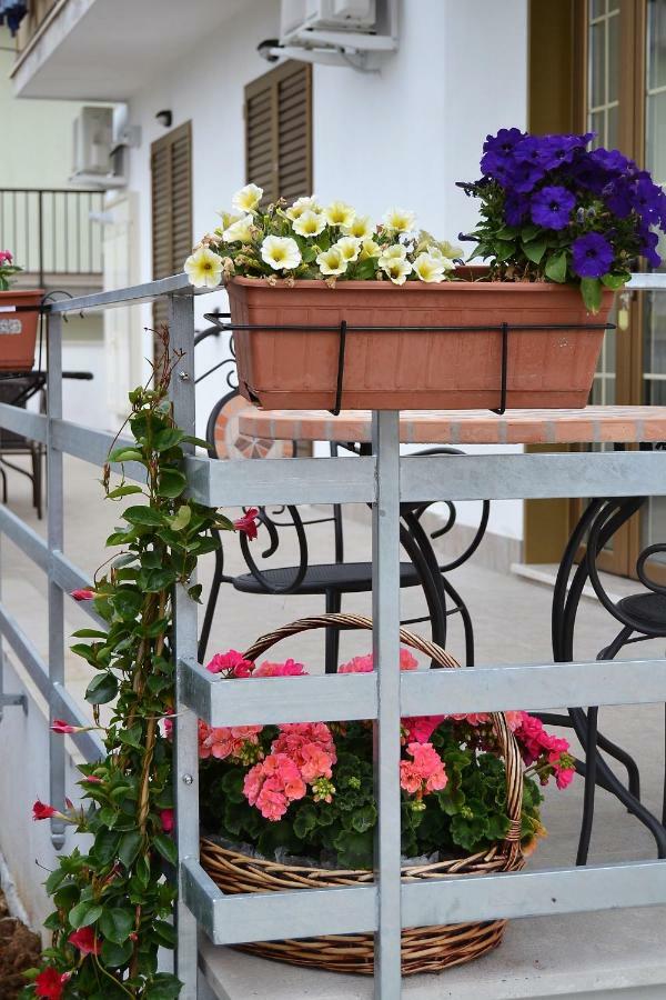 Guesthouse Holiday Formia Beach Dış mekan fotoğraf