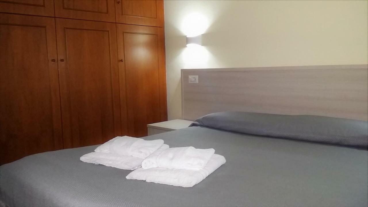 Guesthouse Holiday Formia Beach Dış mekan fotoğraf